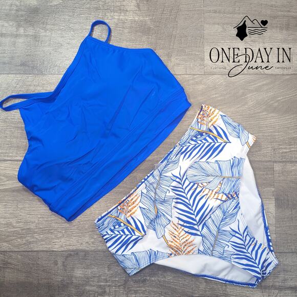 CharmLeaks Tropical Crop Top Bikini Swimsuit Size XL - Picture 1 of 4